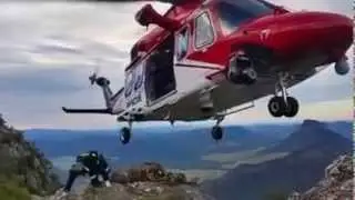 Amazing rescue in the mountains by HEMS helicopter in Australia