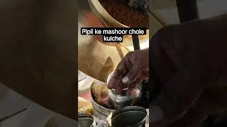 Pipli Ke Mashoor Chole Kulche opposite pipli bus stand