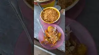 Cheap Street Food of Karachi | Kathiayawari Cholay at Dhoraji #shorts #streetfood #kathiawaricholay