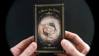 REVIEW - L'Oracle des Reflets 1&egrave;re &eacute;dition - C&eacute;lia Melesville