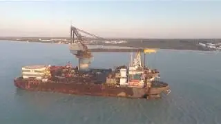 Barcos abandonados Cd. del Carmen Mexico - Abandoned ships after the global oil crisis