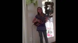 Ukulele Brooke