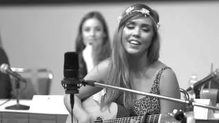 Twistory friend Noelle Bean - Lois Lane (Acoustic) at Anime Expo 2014