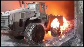 Tire protection chains for handling hot steel slag