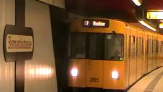 BVG F90 arrives at Bismarckstra&szlig;e