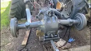 MASSEY FERGUSON 135 TRACTOR FULLY RESTORATION