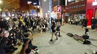 THURSDAY. MAJESTY: J MOON, SARI & KATE. BEAUTIFUL CLASSY INTERACTIVE. HONGDAE BUSKING.