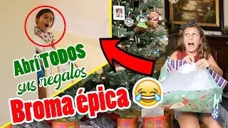 LE ABRÍ TODOS SUS REGALOS DE NAVIDAD! 😂 BROMA ÉPICA a mi mejor amiga FINAL INESPERADO 😱
