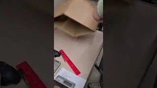 How to make a custom sized box for shipping under a minute #ebayreseller #ebay #ebaylife #custombox