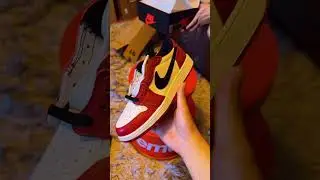 Quick unboxing: Nike Air Jordan 1 Retro Low OG Chicago #Jordan #Jordan1 #Jordan1Chicago