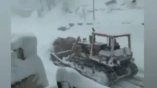 Jammu-Srinagar highway closed due to snowfall