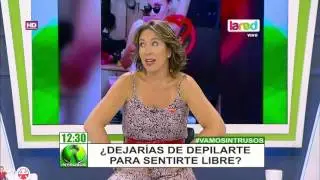 Geraldine Neary sorprende con imágenes de sus axilas sin depilar