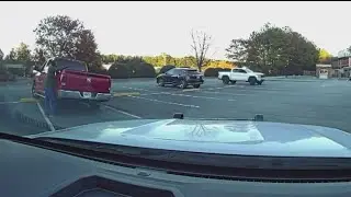 Father accused of leaving scene of crash, abandoning daughters on side of road