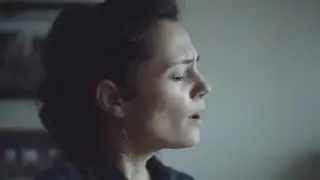 Kelly Sloan - Tracers (acoustic version)