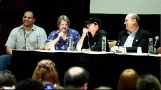 Zorak (C. Martin Croker) interviews Zoidberg (Billy West) (DragonCon 2010)