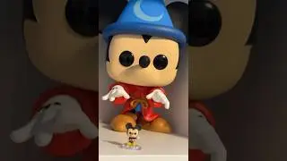 Bitty pop vs 10 inch Jumbo Funko Pop!