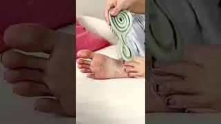 ASMR Brush Slapping on my Soles