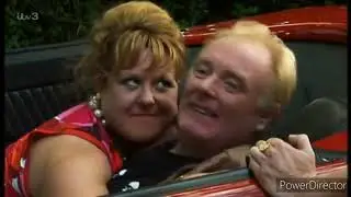 Classic Coronation Street - Janice Battersby Confronts Les Battersby (2nd August 2004 Part 2*OD)