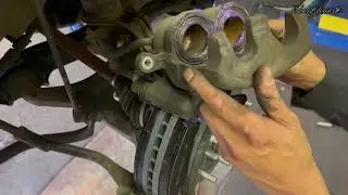 How To Kia Wheel Hub Replacement/Kia Front Brake Pads And Rotors Replacement