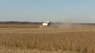 Gleaner R72