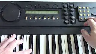 1988 Yamaha YS100 Digital FM Synthesizer