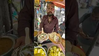 Delhi&rsquo;s Most Famous Chole Kulche 😱❤️⭐️#shorts #india #food #youtubeshorts #trendingshorts