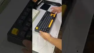 Aula F75 Thunder Black Sound test Yay or nay? #customkeycaps #aulaf75 #typing  #mechanicalkeyboard