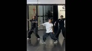 Do this one! #dance #choreography #fyp #trending #Glidin' #teamIAM #PaSalieu #slowthai