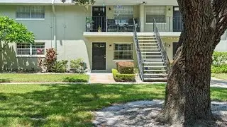 525 CONWAY ROAD, ORLANDO, FL Presented by The Nickley Group Home Advisors.