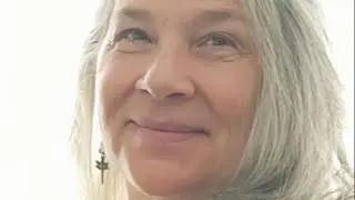 Communication & Connections with Julie of Love Riot Warriors & Guests Amy Landa