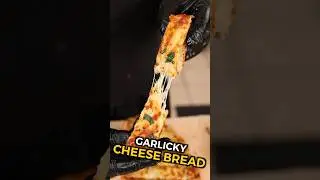Chef Mike&rsquo;s Cheesy Garlic Bread Recipe