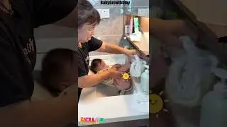 How Do I Clean My Baby&rsquo;s Bottom Easily? Try the Baby Butt Washing Stand!#Shorts