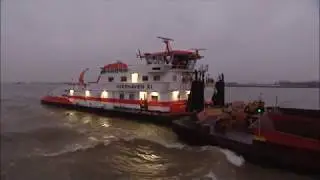 Veerhaven 11, onderhoud motor en bunkeren | Binnenvaart | Binnenschifffahrt