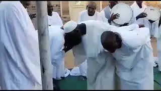 آوٌلَآدٍ شُيَخِ آلَخِنِجّر