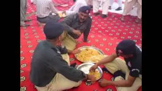 Funny Police Raid in Pakistan