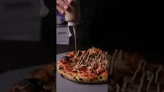 Mushroom pizza w/ Cashew 