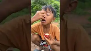 Survival Skills: SMART idea and USEFULin Forest 🤤🥺🍅 #bushcraft #camping#outdoors#survival