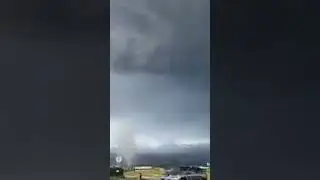Looks like a #landspout 🌪️ around Draper, Utah this afternoon. #utwx
