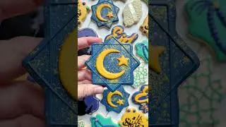 Eid al-Adha Series: Crescent & Star