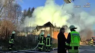 Dicke Qualmwolke &uuml;ber L&ouml;bau