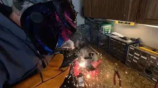 Soarfly Stick Welder 250A works great for home or shop