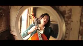 Helen Gillet - Carolina (Official Music Video)