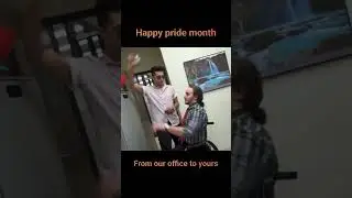 Подвинься! ​​Я ГЕЙ!