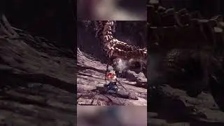 Spirit Roundslash VS Uragaan's tail spin attack #MonsterHunter #モンハン