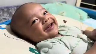 Kaivan bayi yang mudah tertawa