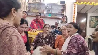 करके पहला पहला प्यार भर के आंखों में गुमान बन्ना बन्नी को लेने चला है ❤️🥰🥰🥰🥰ससुराल