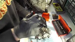 KZ400 Junk Carb
