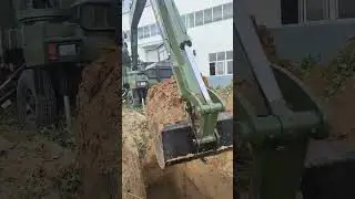 Gather the Photosynthetic Creators Excavator mini scoop truck for super convenient agriculture
