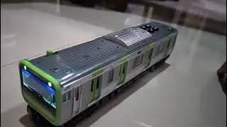 Mainan kereta Jepang JR