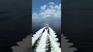 Beautiful 95&rsquo; Jim Smith throwing a huge wake#fishing #yachts #fishingboat #boating #beautiful